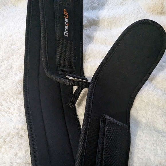 Weight lifting belt. Brace up. Size XL. Black. - Picture 6 of 7